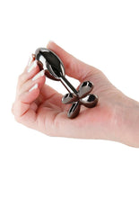 Load image into Gallery viewer, Rear Assets Clover Aluminum Anal Plug