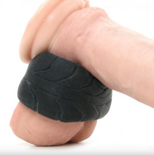 Load image into Gallery viewer, Perfect Fit - SilaSkin Ball Stretcher - 2 inch (Black)