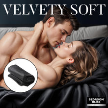 Load image into Gallery viewer, Lover's Waterproof Throw
