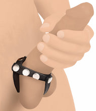 Load image into Gallery viewer, Cock Gear Leather Snap-On Harness
