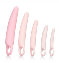 Load image into Gallery viewer, Silicone Dilator Kit Plug (Pink)
