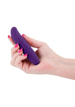 Load image into Gallery viewer, Inya Flirt Rechargeable Silicone Vibrator
