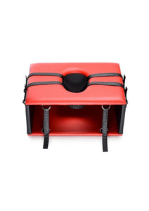 Master Series Queening Chair