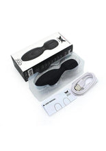 Load image into Gallery viewer, Pixey 2go Rechargeable Silicone Mini Wand
