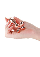 Load image into Gallery viewer, Rear Assets Clover Aluminum Anal Plug
