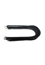 Load image into Gallery viewer, Rouge Leather Spiral Flogger - Black
