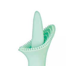 Load image into Gallery viewer, Clit-Tastic Luscious Clit Licker Rechargeable Silicone Clitoral Vibrator

