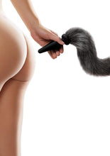 Load image into Gallery viewer, WhipSmart Foxtail Furry 16in Playset with Silicone Butt Plug
