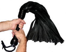 Load image into Gallery viewer, Bare Leatherworks - Master Bull Flogger (Black)
